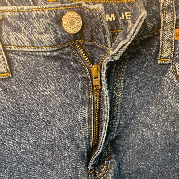 Gap Teen | Mom Jeans - Picture 3 of 4